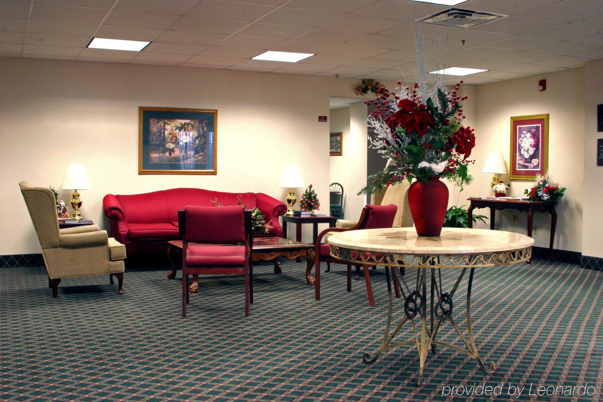 Collins Inn & Suites インテリア 写真