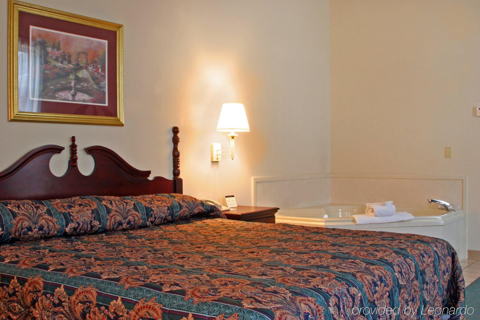 Collins Inn & Suites 部屋 写真